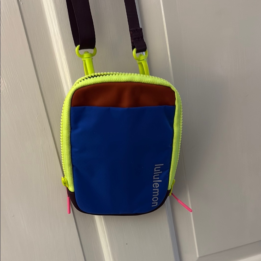 Lululemon Athletica Blue and Brown Belt Bag for Versatile Style